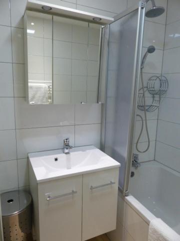 Boardinghouse Apart-Hotel Oberkochen Quarto foto